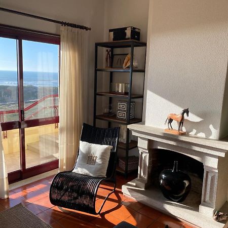 Beachfront Apartment With Swimming Pool Mindelo Exterior photo